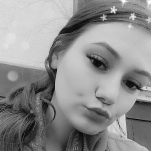 Meet your Posher, Cecilia